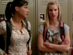 brittany and santana hook up